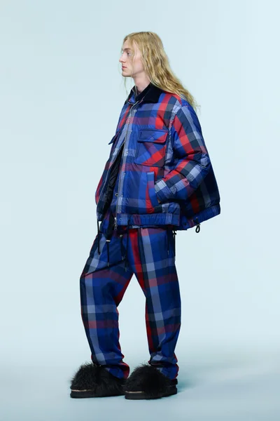 Look 25